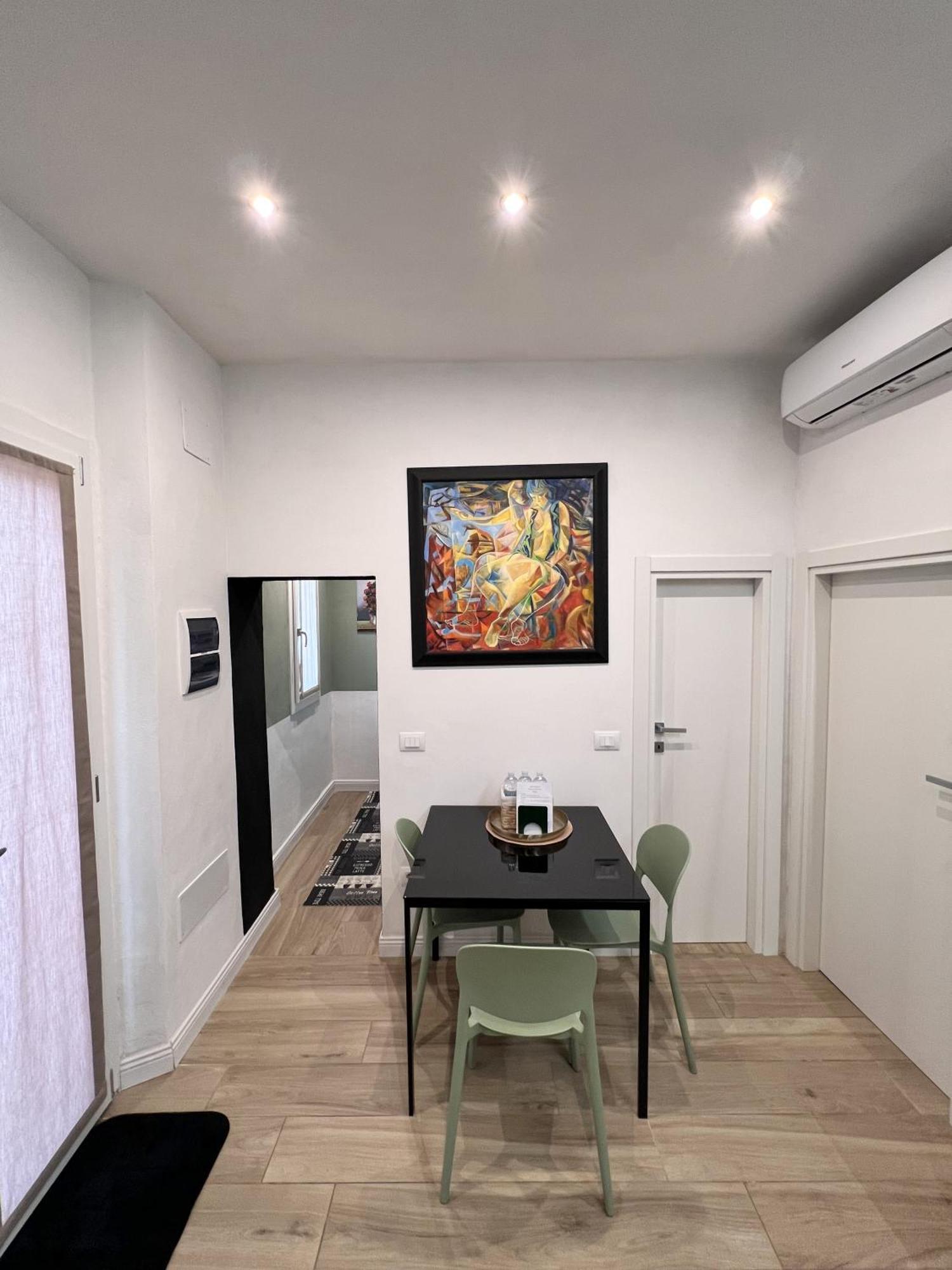 Home Cavour Prato 普拉托 外观 照片