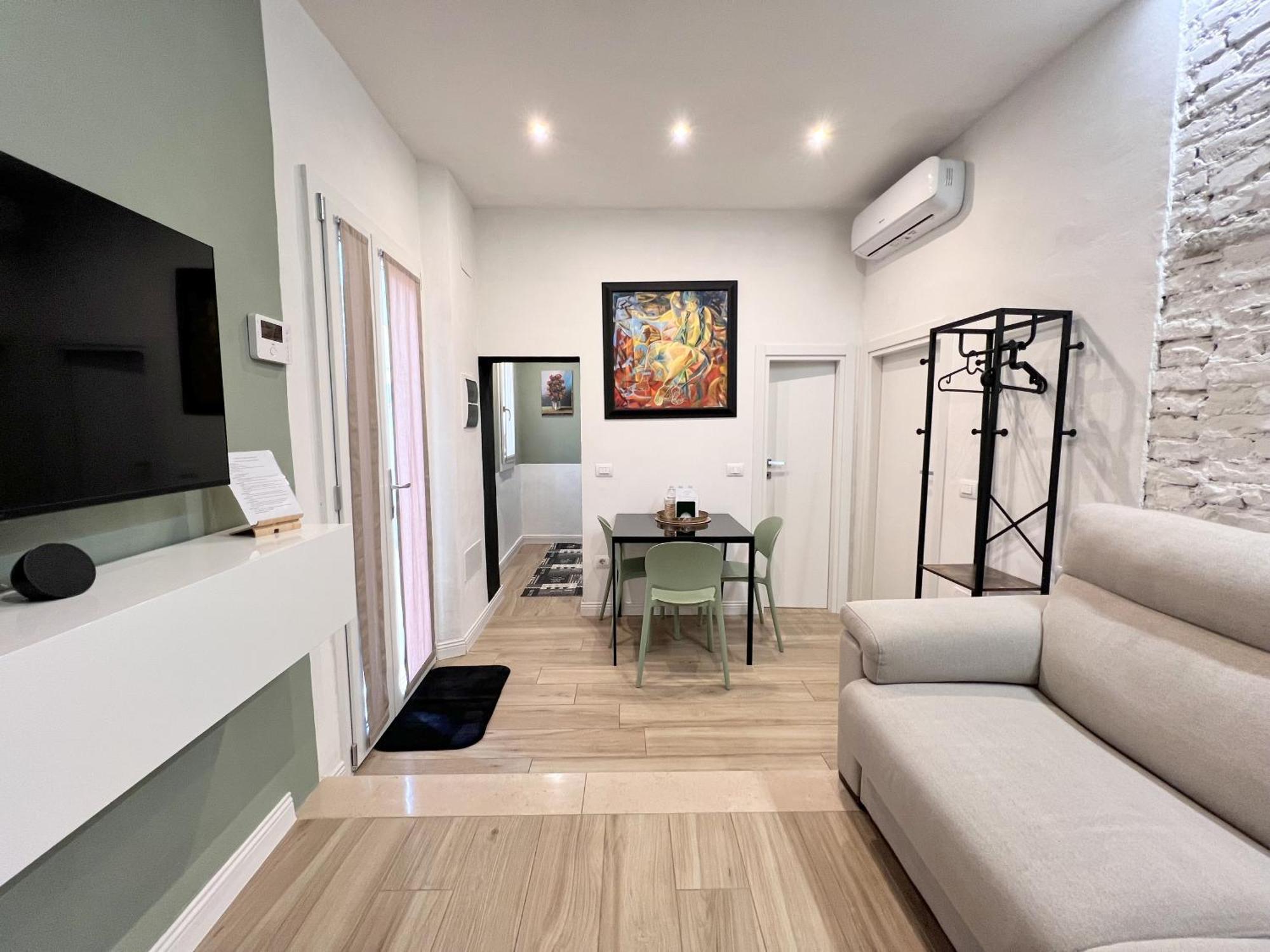 Home Cavour Prato 普拉托 外观 照片