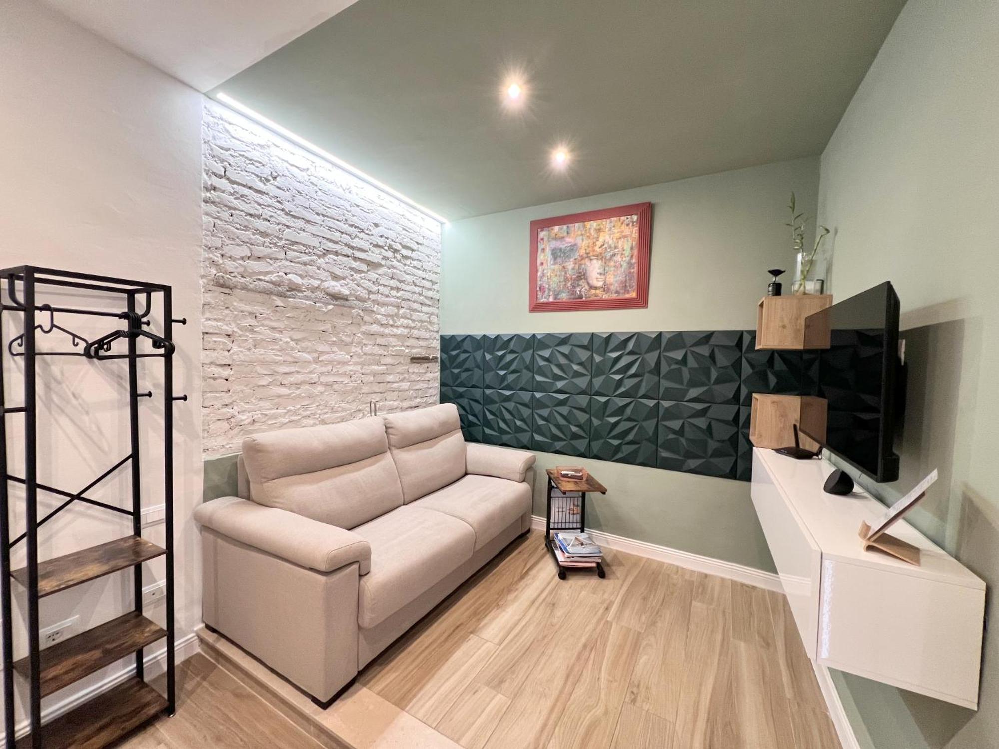 Home Cavour Prato 普拉托 外观 照片